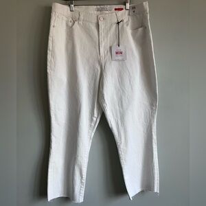 CELEBRITY PINK Iconic Mom Hi-Rise White Ankle Jeans NWT Size 16